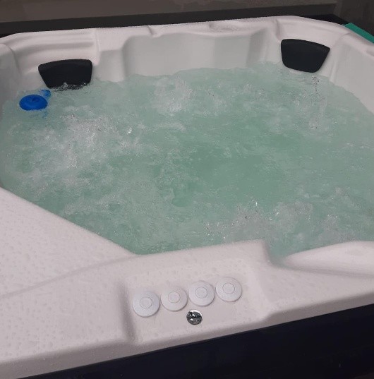 Luxury jacuzzi